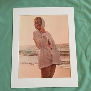 Marilyn Monroe art matted robe seaside portrait
